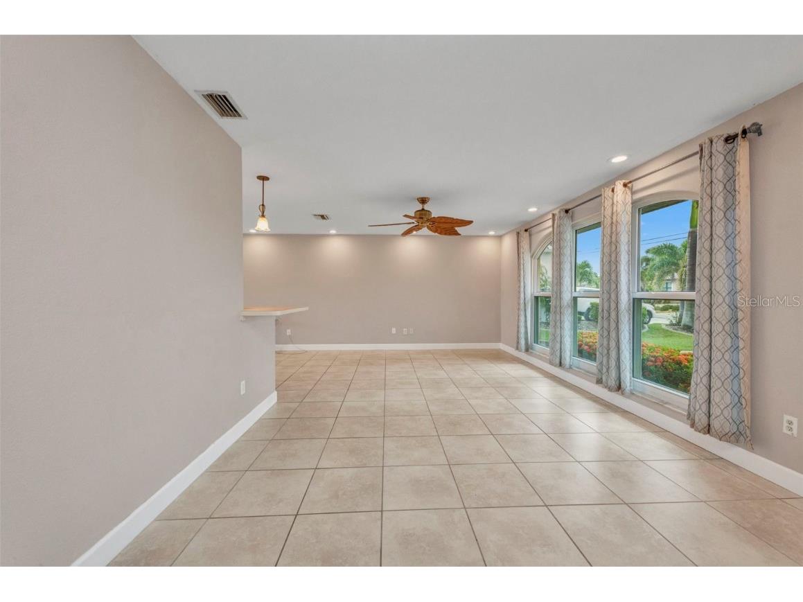 33 Ocean Drive Punta Gorda FL 33950 C7512041 image4