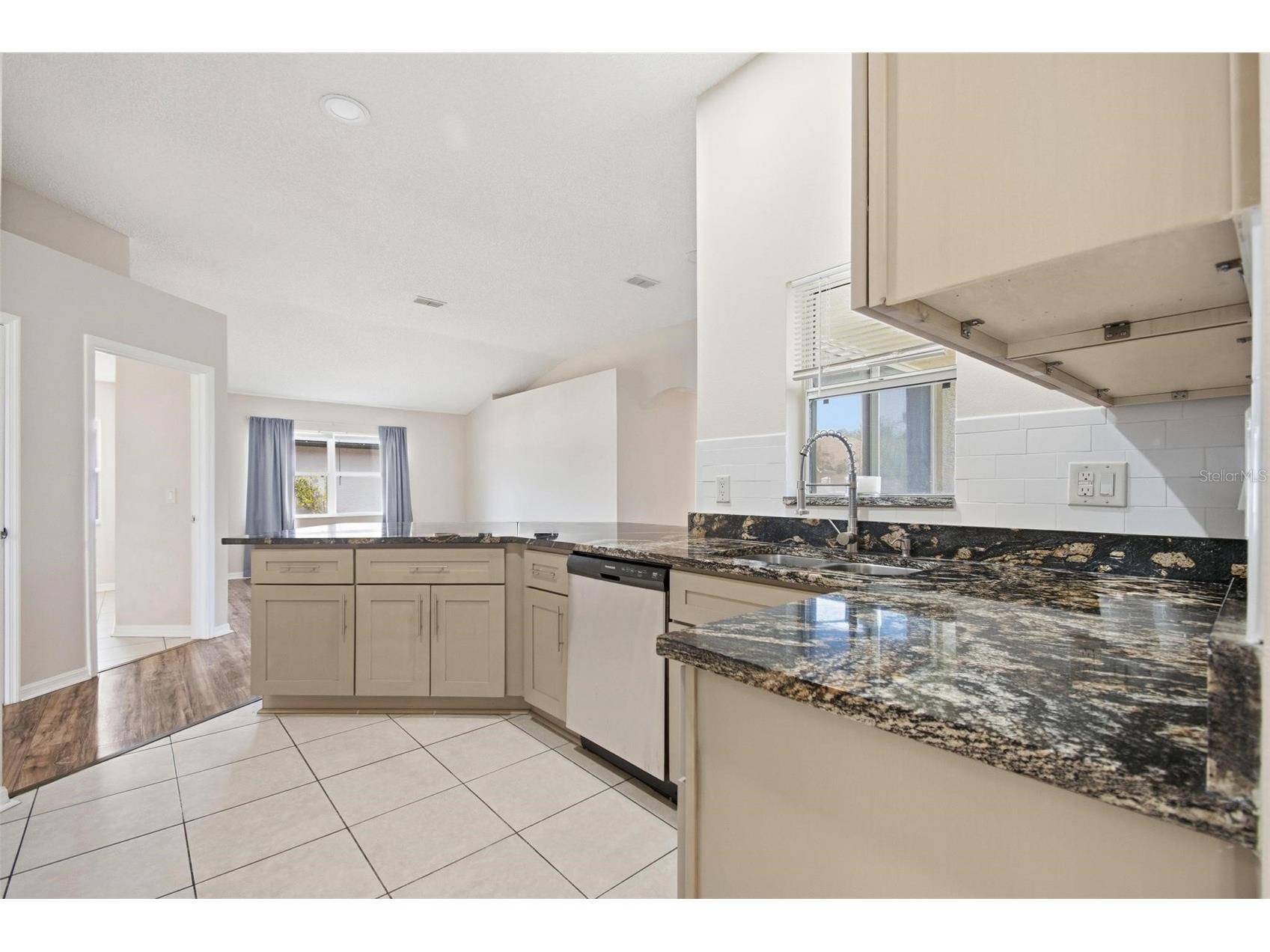 33 Phoenix Lane Palm Coast FL 32164 FC316656 image47