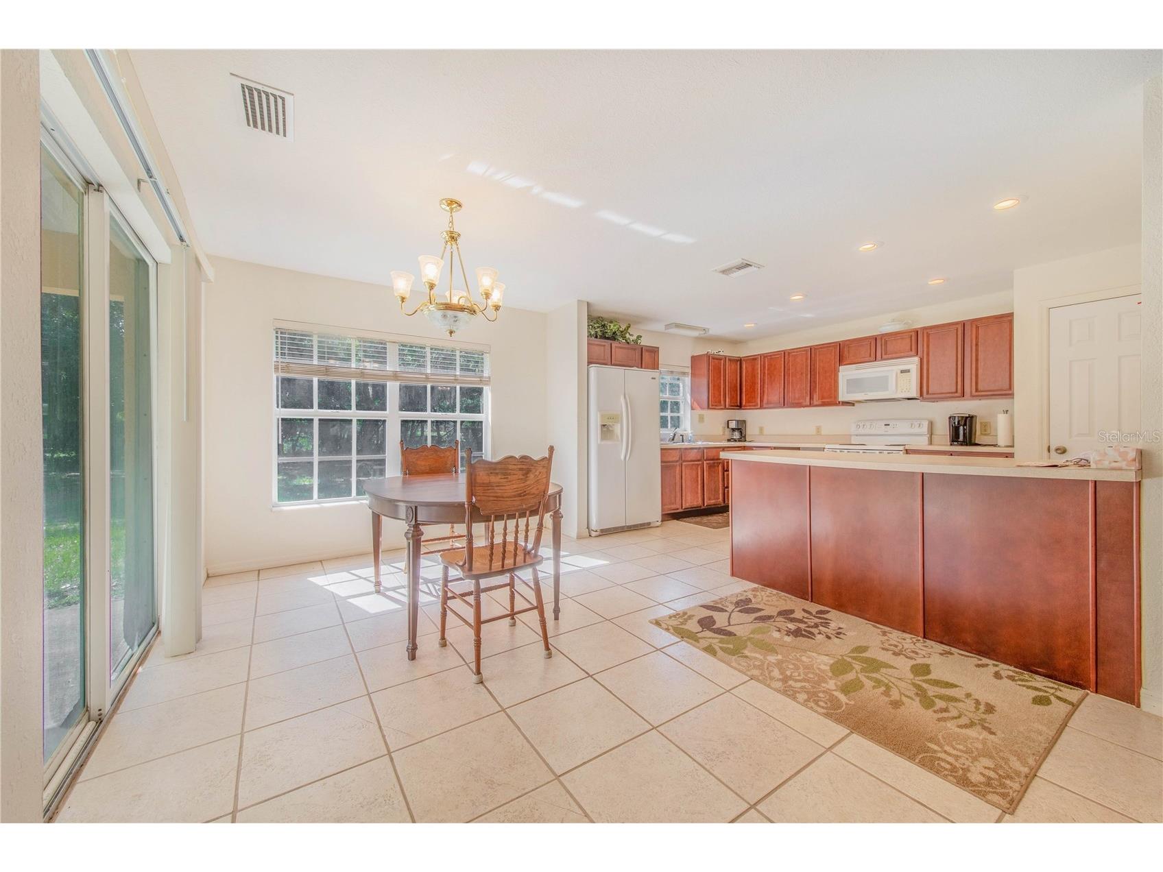 33 Pinewood Drive Haines City FL 33844 P4938797 image10