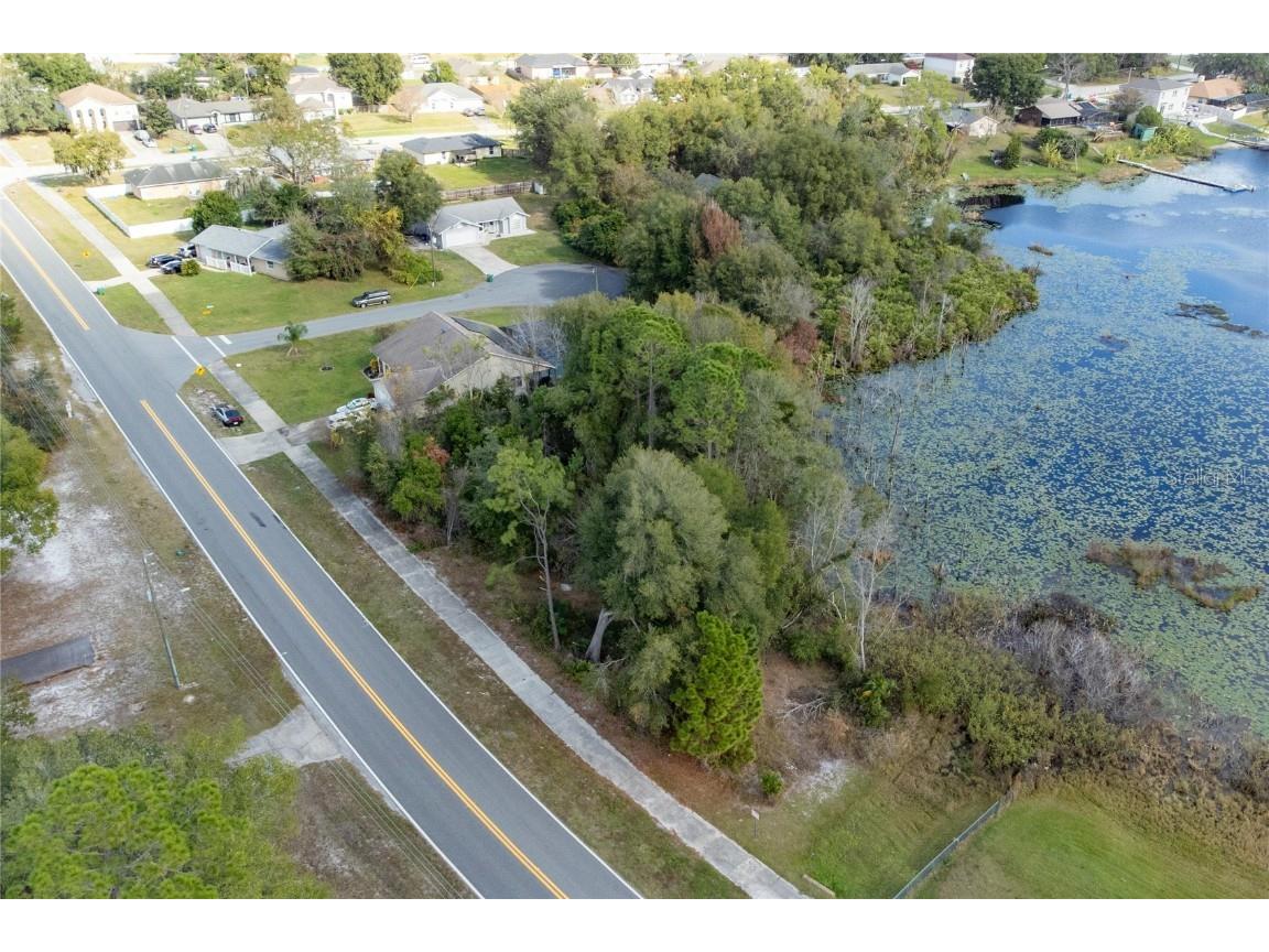 33 S Courtland Boulevard Deltona FL 32738 - LAKE HUTCHINGSON O6367631 image3