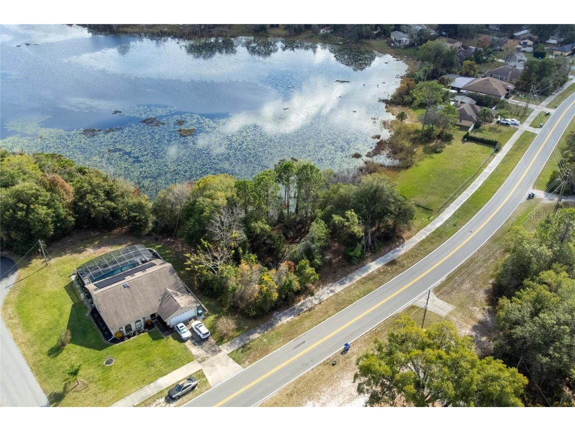 33 S Courtland Boulevard Deltona FL 32738 - LAKE HUTCHINGSON O6367631 image4