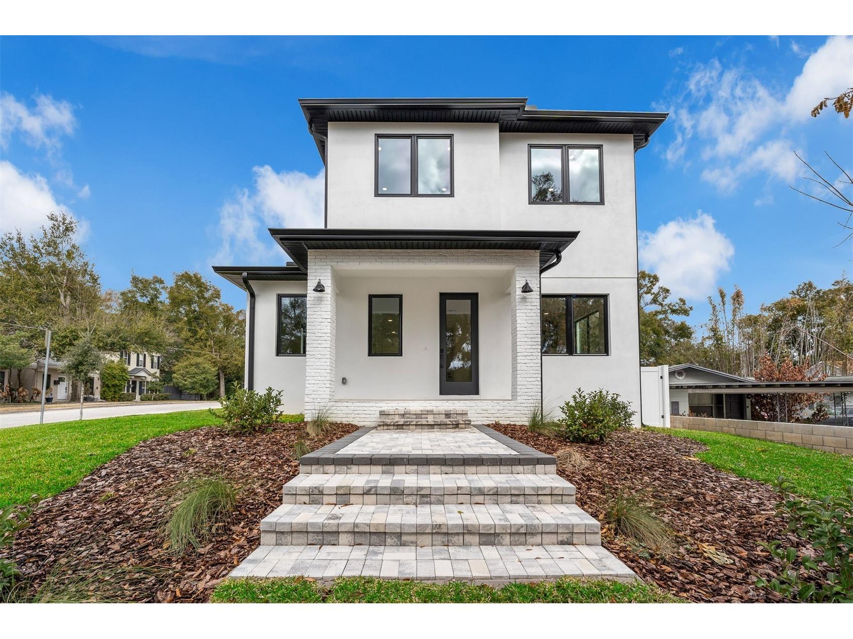 33 S Graham Avenue Orlando FL 32803 O6383356 image1