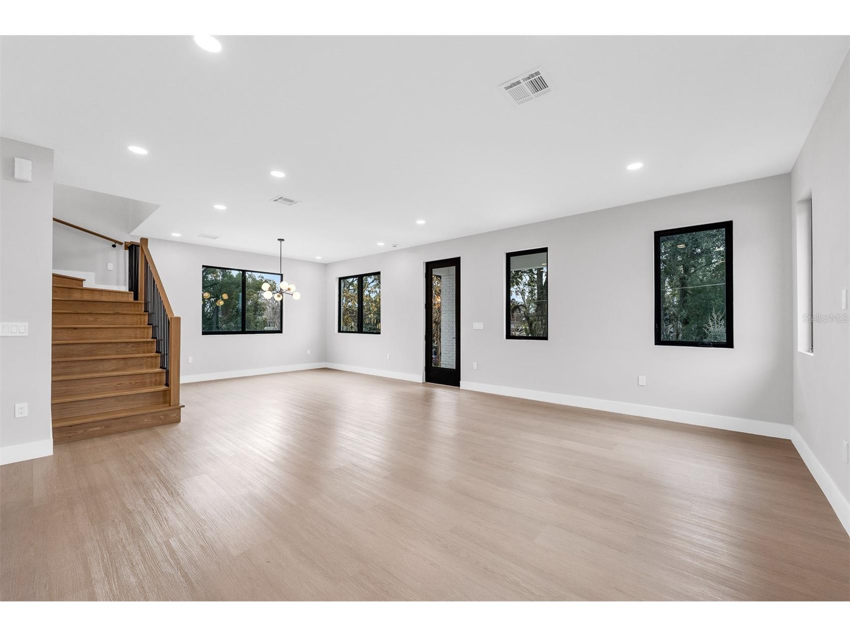 33 S Graham Avenue Orlando FL 32803 O6383356 image17