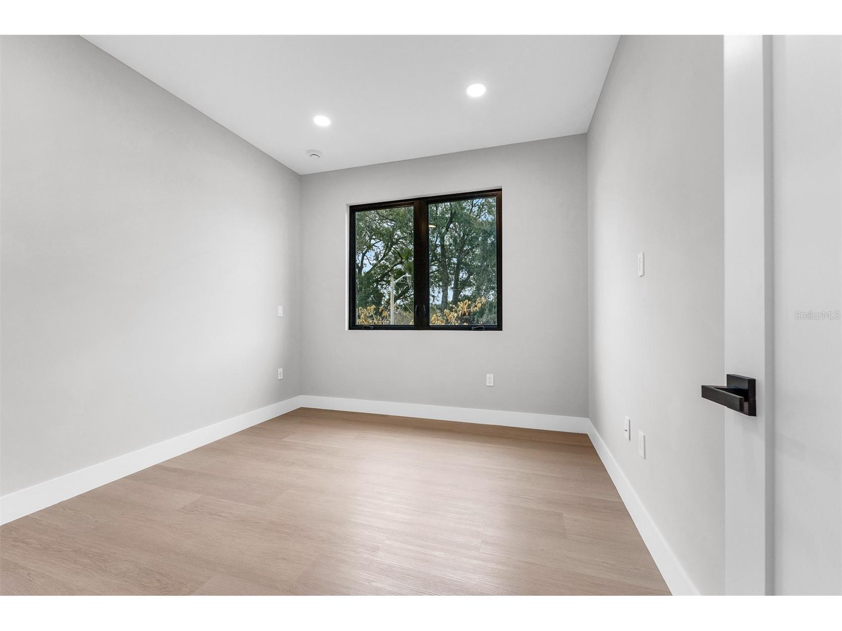 33 S Graham Avenue Orlando FL 32803 O6383356 image34