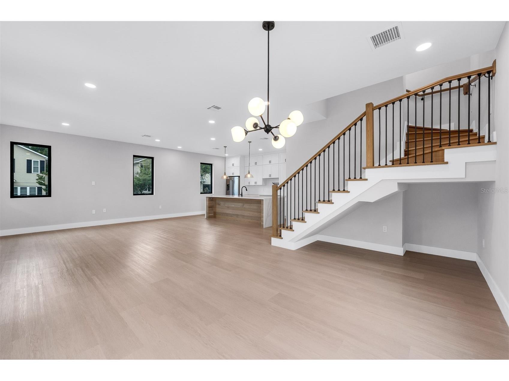 33 S Graham Avenue Orlando FL 32803 O6383356 image7