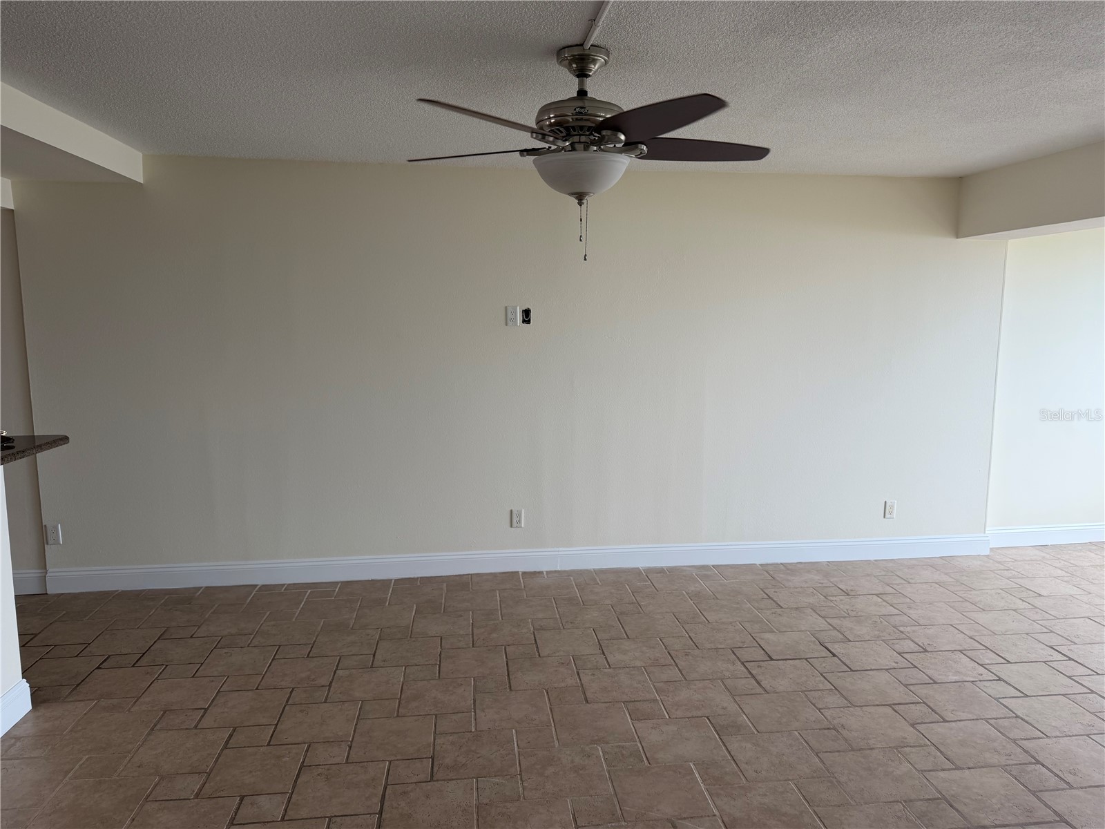 33 S Gulfstream Avenue #1001 Sarasota FL 34236 A4696088 image13