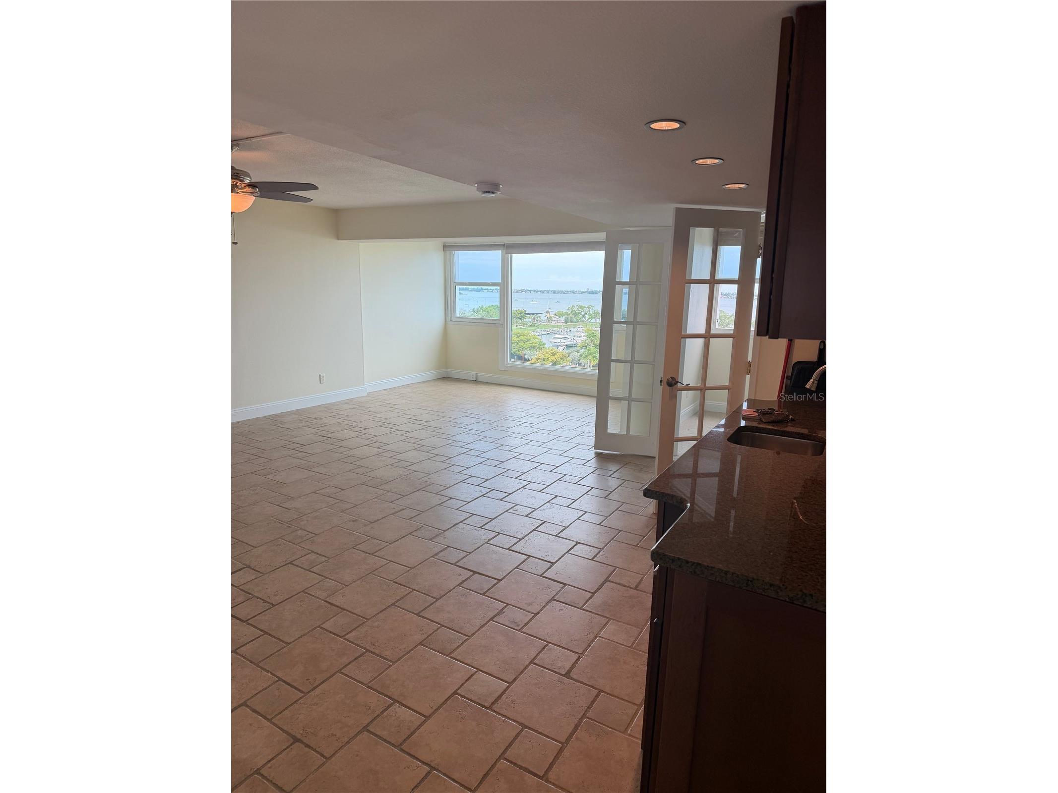 33 S Gulfstream Avenue #1001 Sarasota FL 34236 A4696088 image20