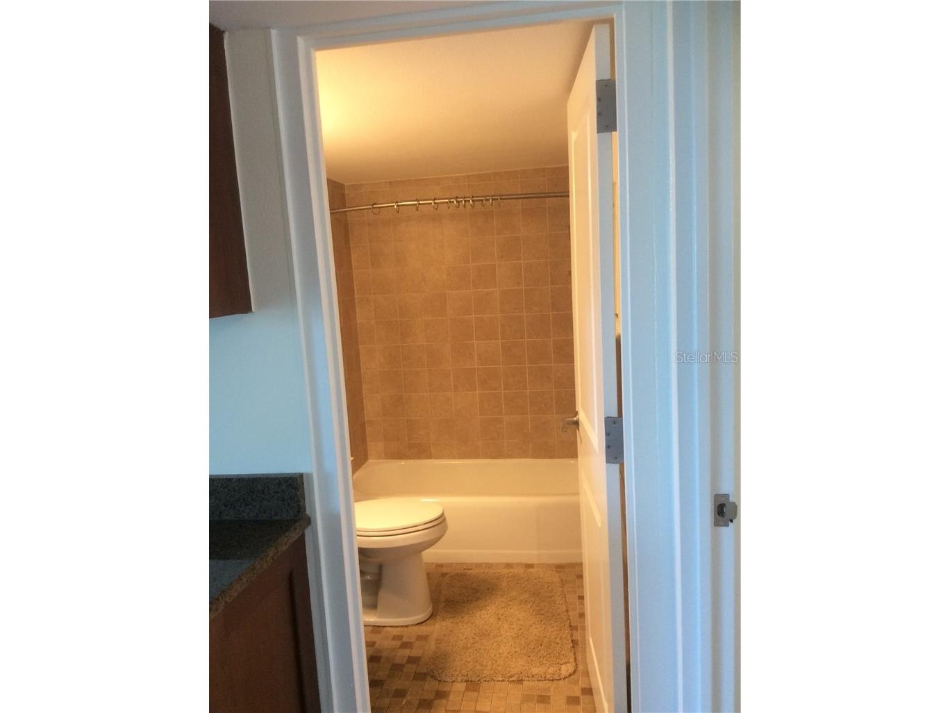 33 S Gulfstream Avenue #1001 Sarasota FL 34236 A4696088 image22