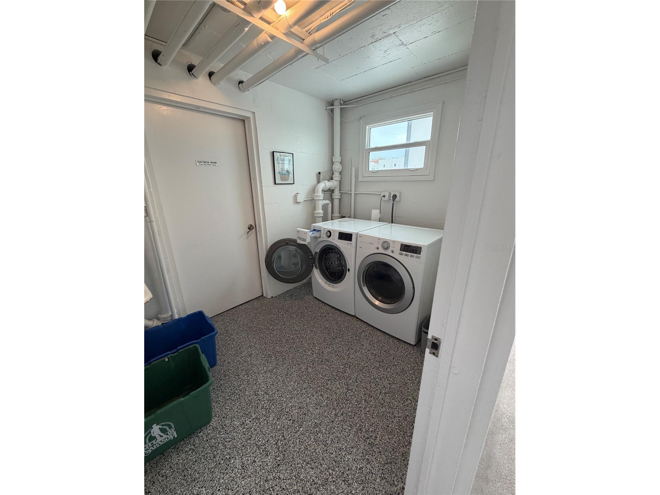 33 S Gulfstream Avenue #1001 Sarasota FL 34236 A4696088 image26