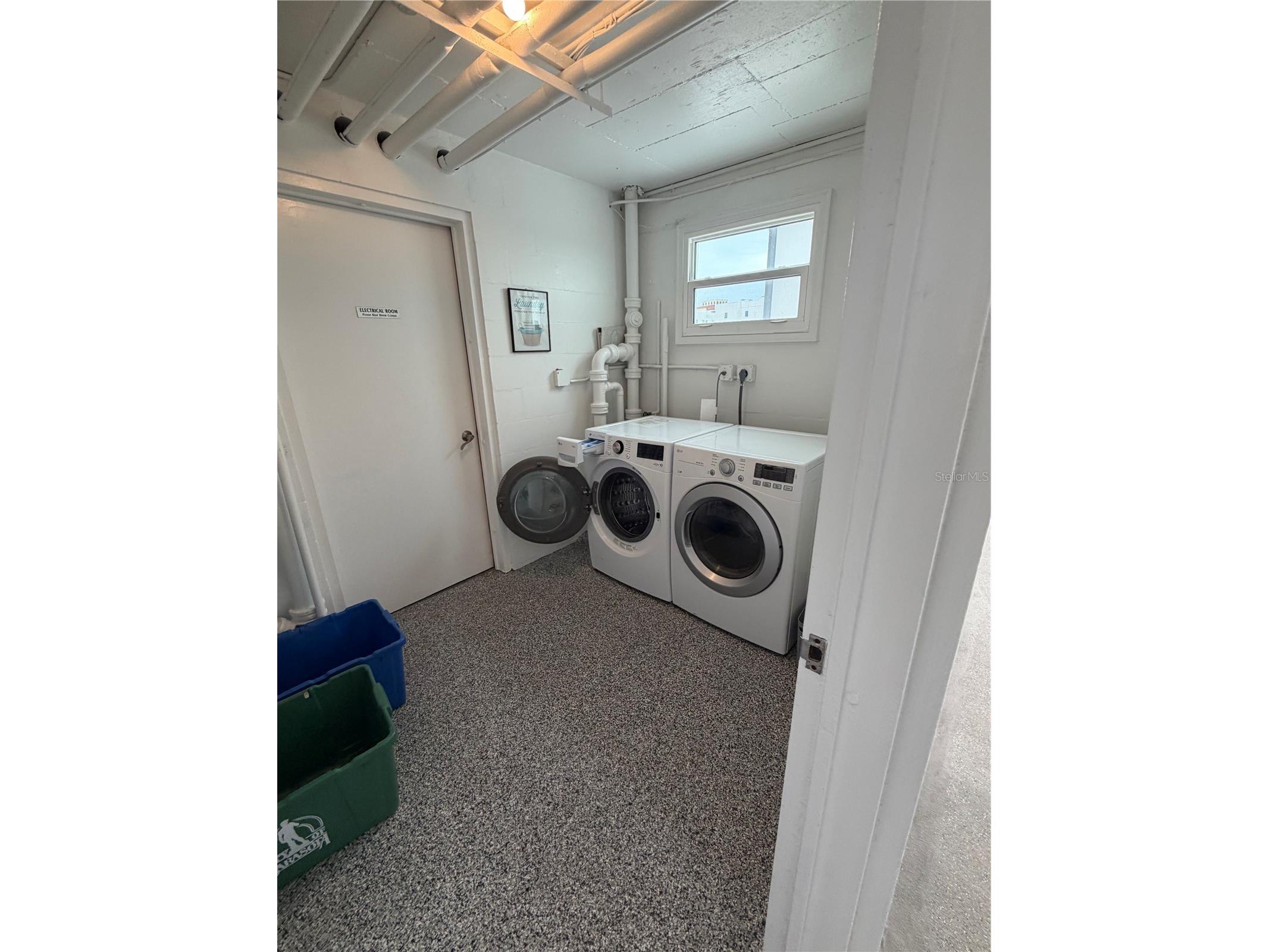 33 S Gulfstream Avenue #1001 Sarasota FL 34236 A4696088 image27
