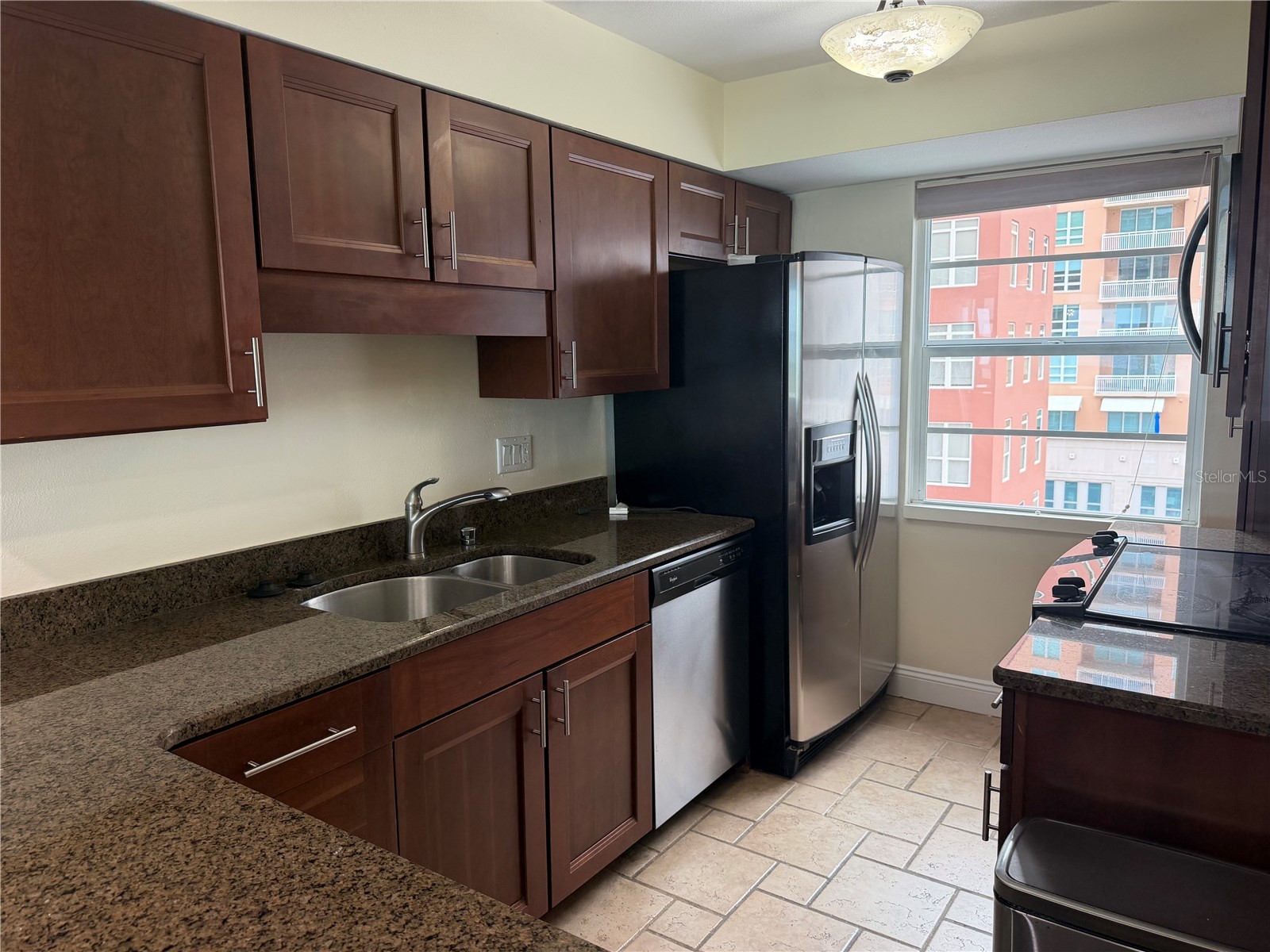 33 S Gulfstream Avenue #1001 Sarasota FL 34236 A4696088 image5