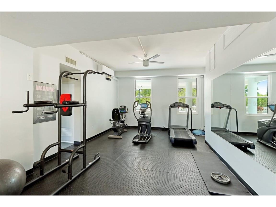 33 S Gulfstream Avenue #307 Sarasota FL 34236 A4671717 image14