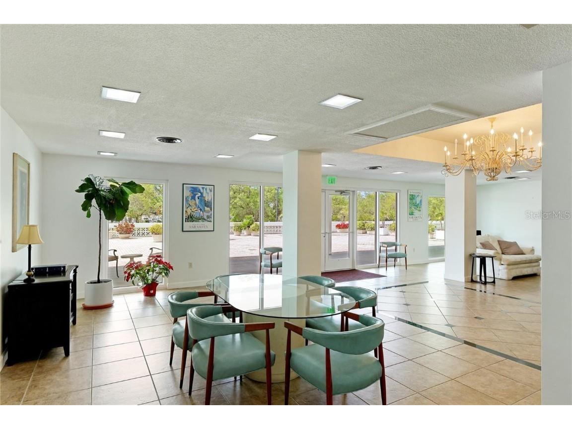 33 S Gulfstream Avenue #307 Sarasota FL 34236 A4671717 image19