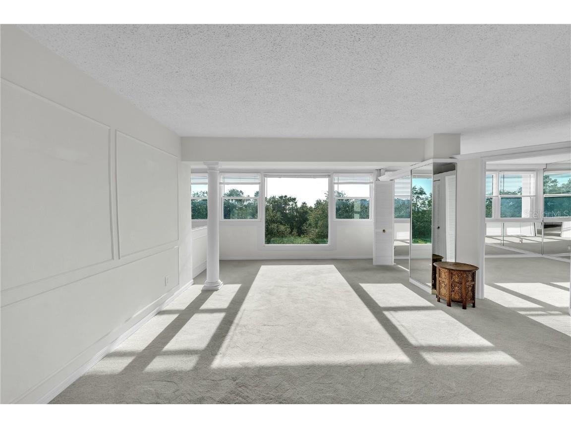 33 S Gulfstream Avenue #401 Sarasota FL 34236 A4674439 image13