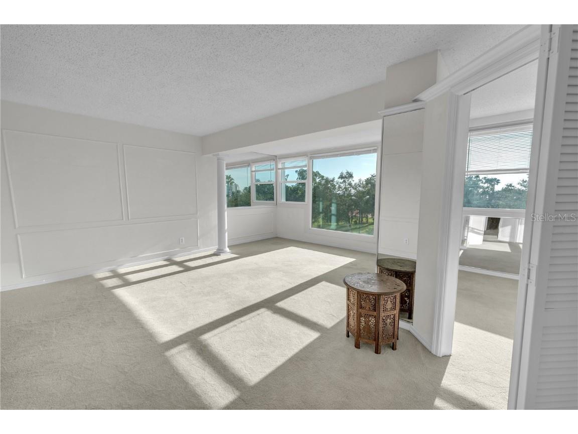 33 S Gulfstream Avenue #401 Sarasota FL 34236 A4674439 image16