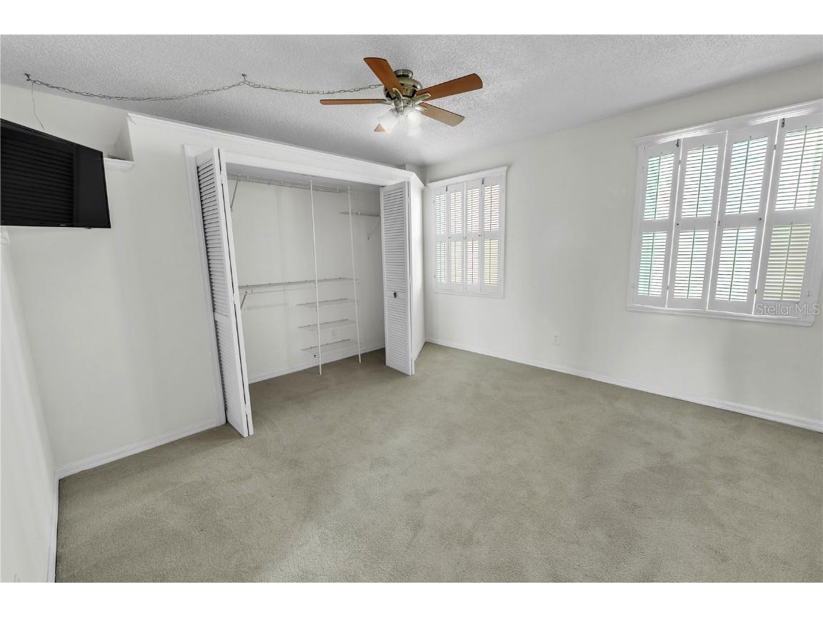 33 S Gulfstream Avenue #401 Sarasota FL 34236 A4674439 image22