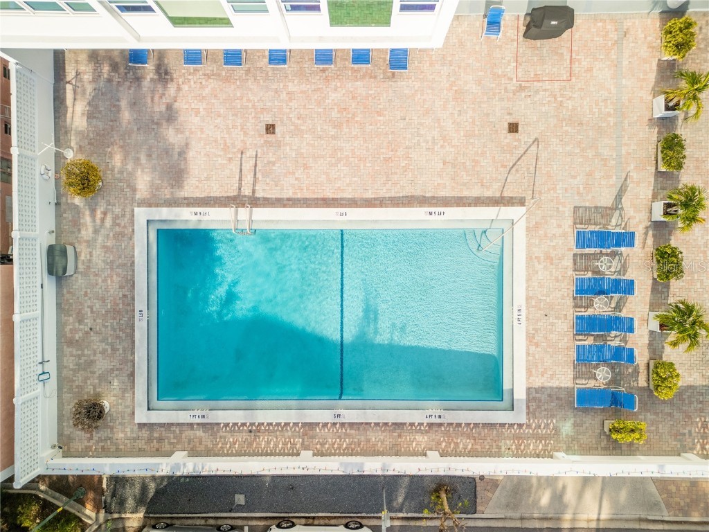 33 S Gulfstream Avenue #401 Sarasota FL 34236 A4674439 image7