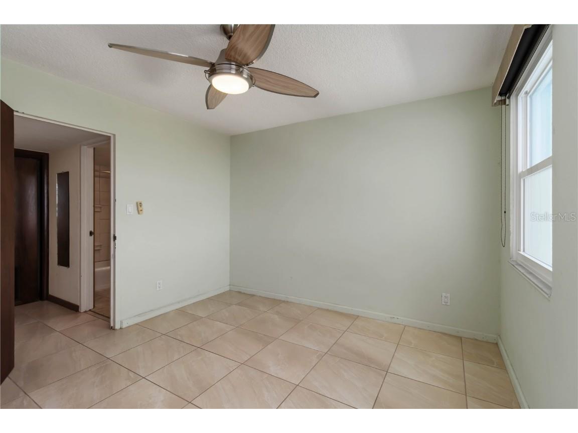 33 S Gulfstream Avenue #502 Sarasota FL 34236 A4652399 image15