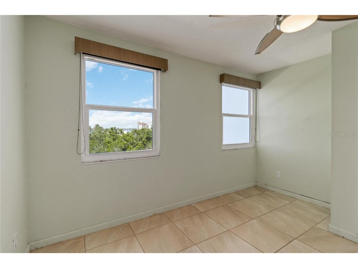 33 S Gulfstream Avenue #502 Sarasota FL 34236 A4652399 image16