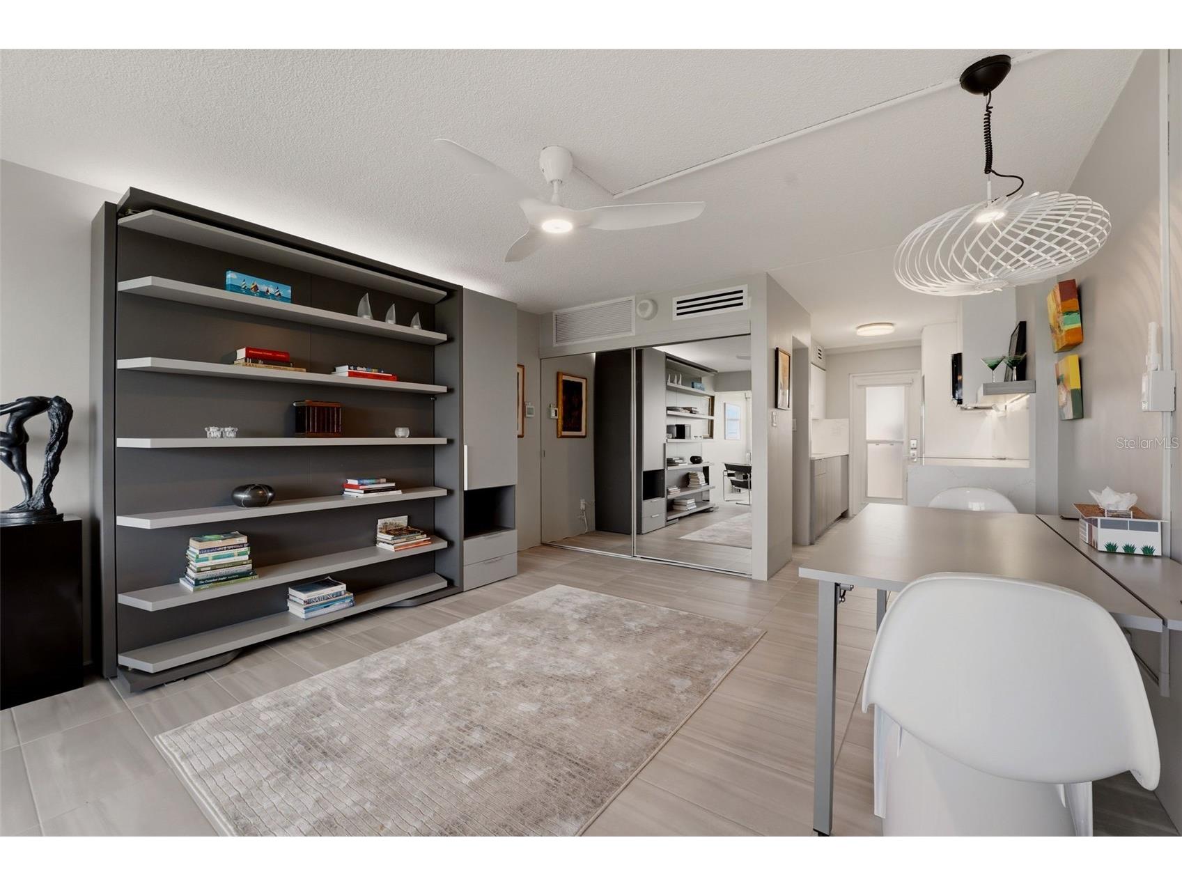 33 S Gulfstream Avenue #704 Sarasota FL 34236 A4691764 image14