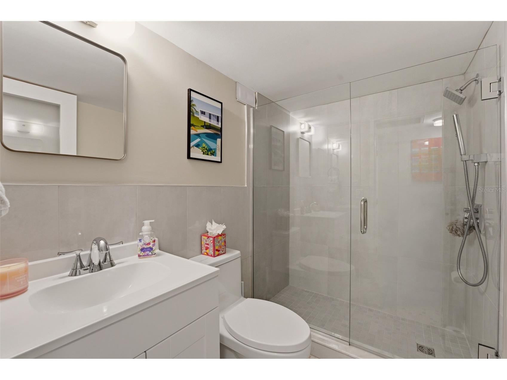 33 S Gulfstream Avenue #704 Sarasota FL 34236 A4691764 image23