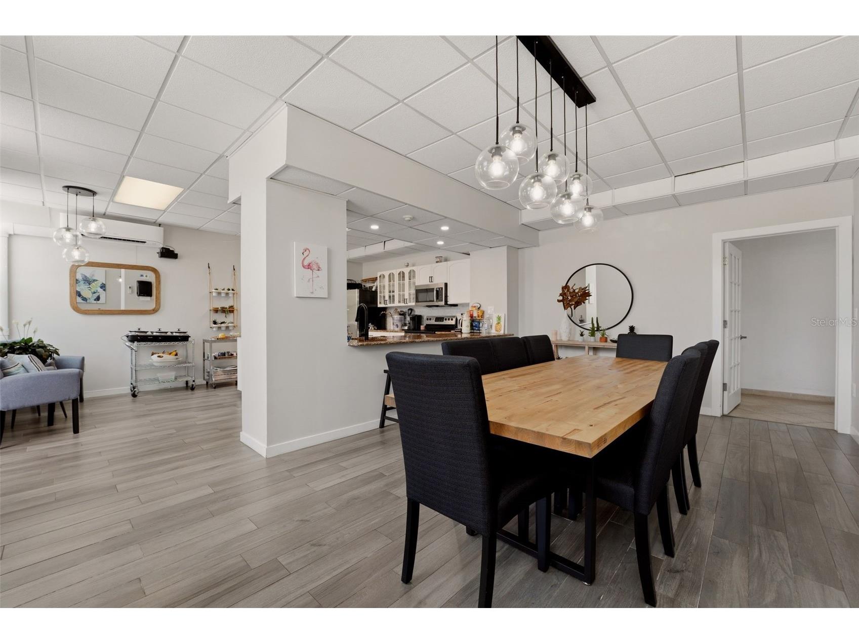 33 S Gulfstream Avenue #704 Sarasota FL 34236 A4691764 image31