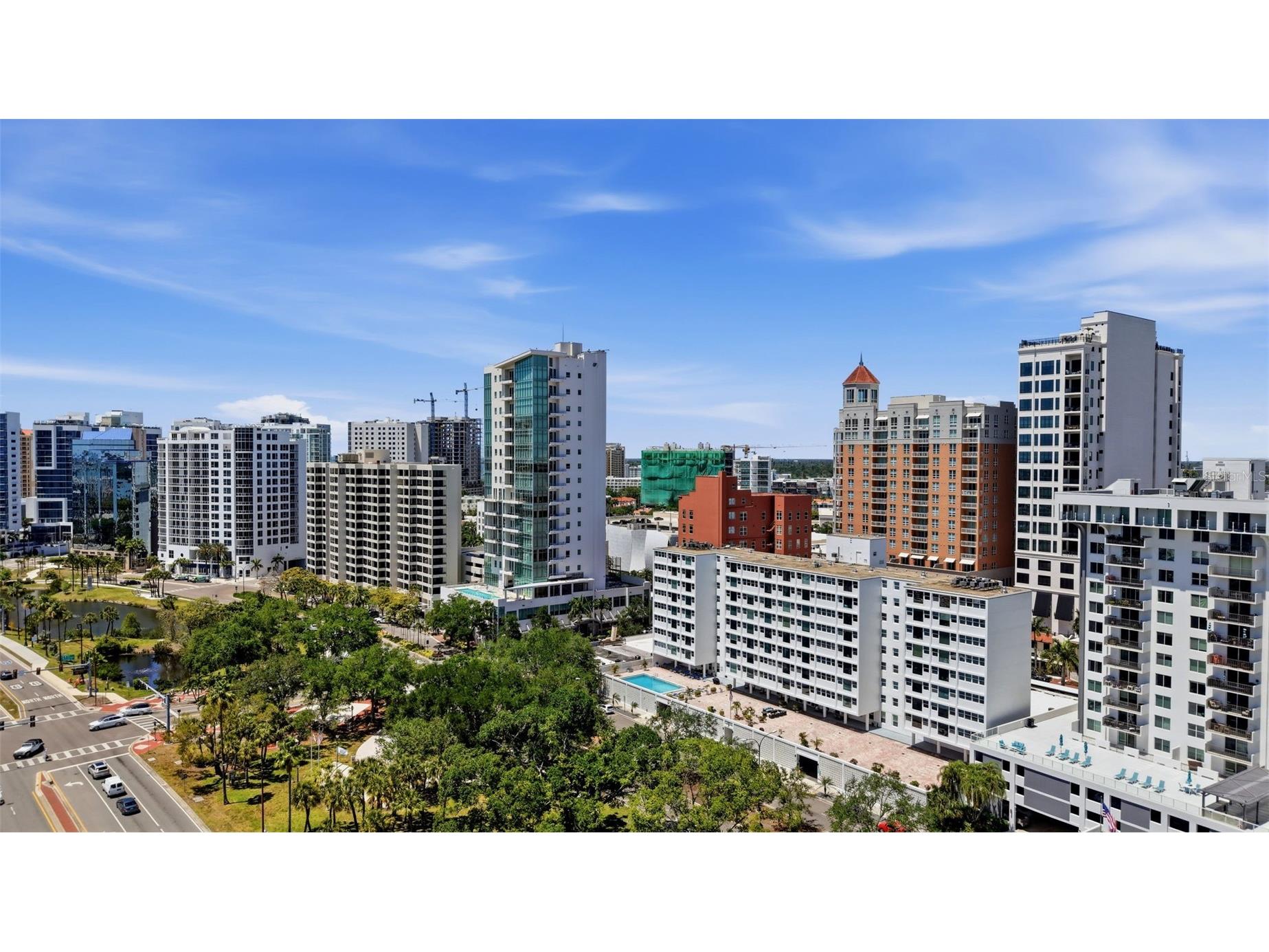 33 S Gulfstream Avenue #704 Sarasota FL 34236 A4691764 image47