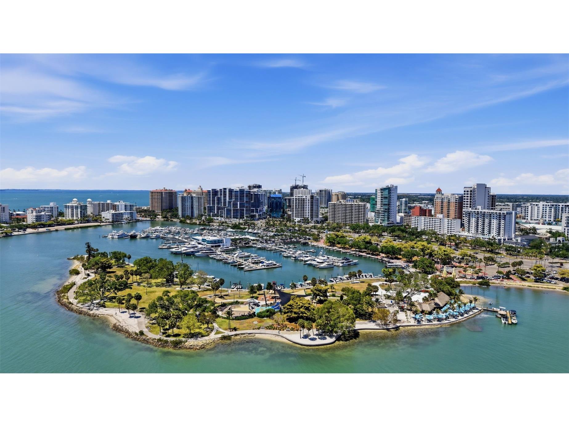 33 S Gulfstream Avenue #704 Sarasota FL 34236 A4691764 image57