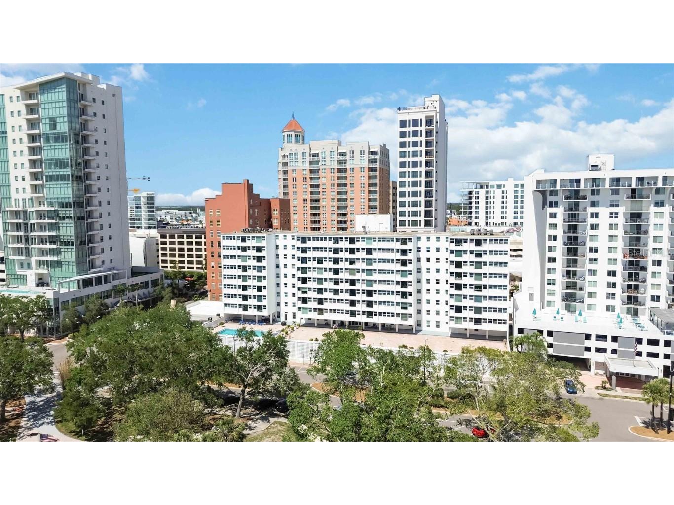 33 S Gulfstream Avenue #905 Sarasota FL 34236 A4648933 image23