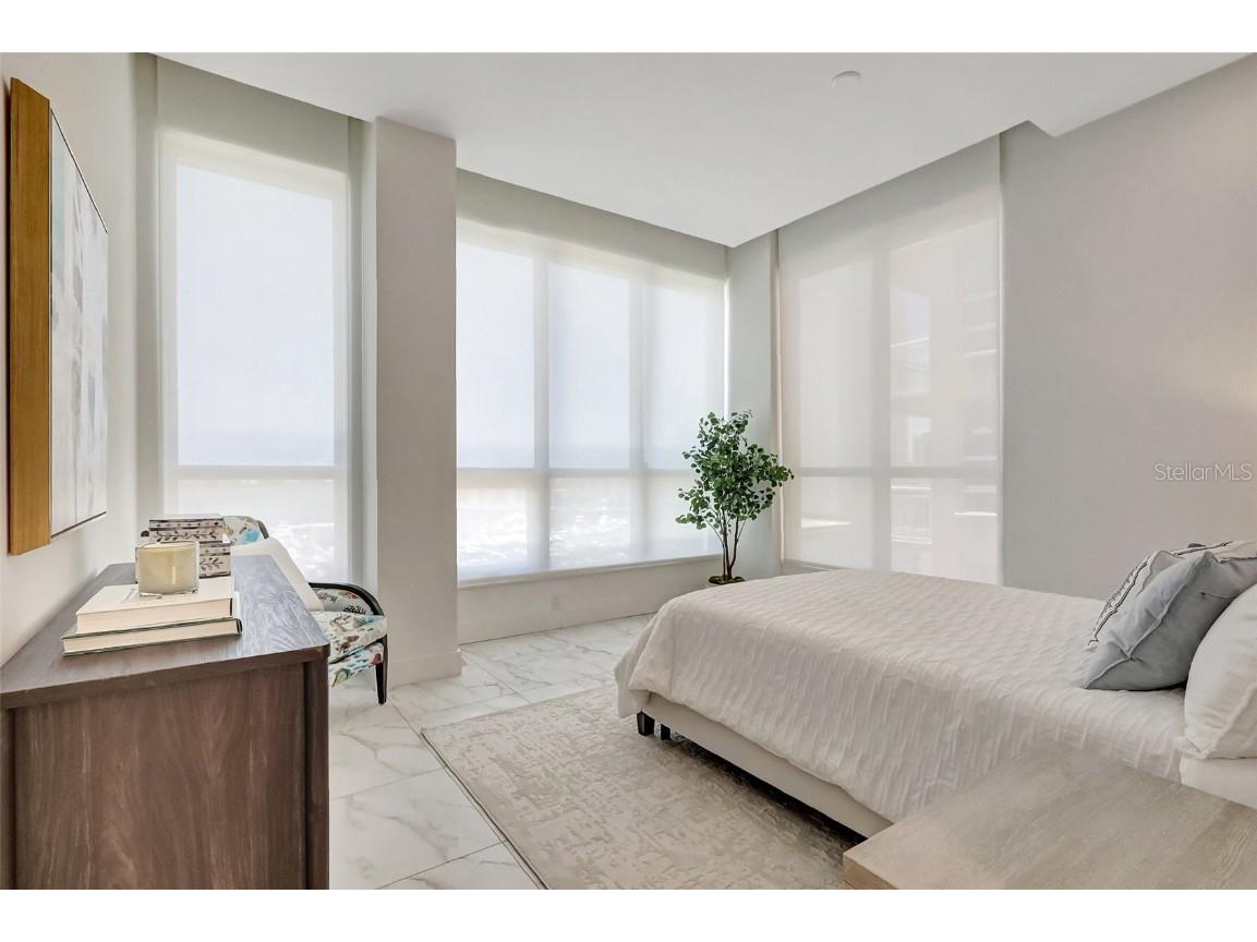 33 S Palm Avenue #1101 Sarasota FL 34236 A4653446 image15