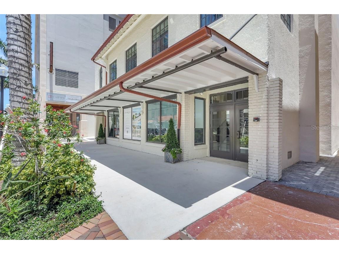 33 S Palm Avenue #1101 Sarasota FL 34236 A4653446 image2
