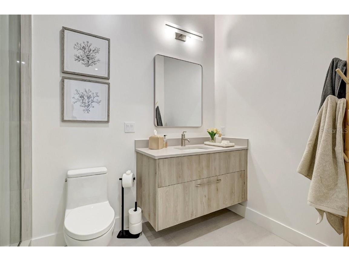 33 S Palm Avenue #1101 Sarasota FL 34236 A4653446 image26