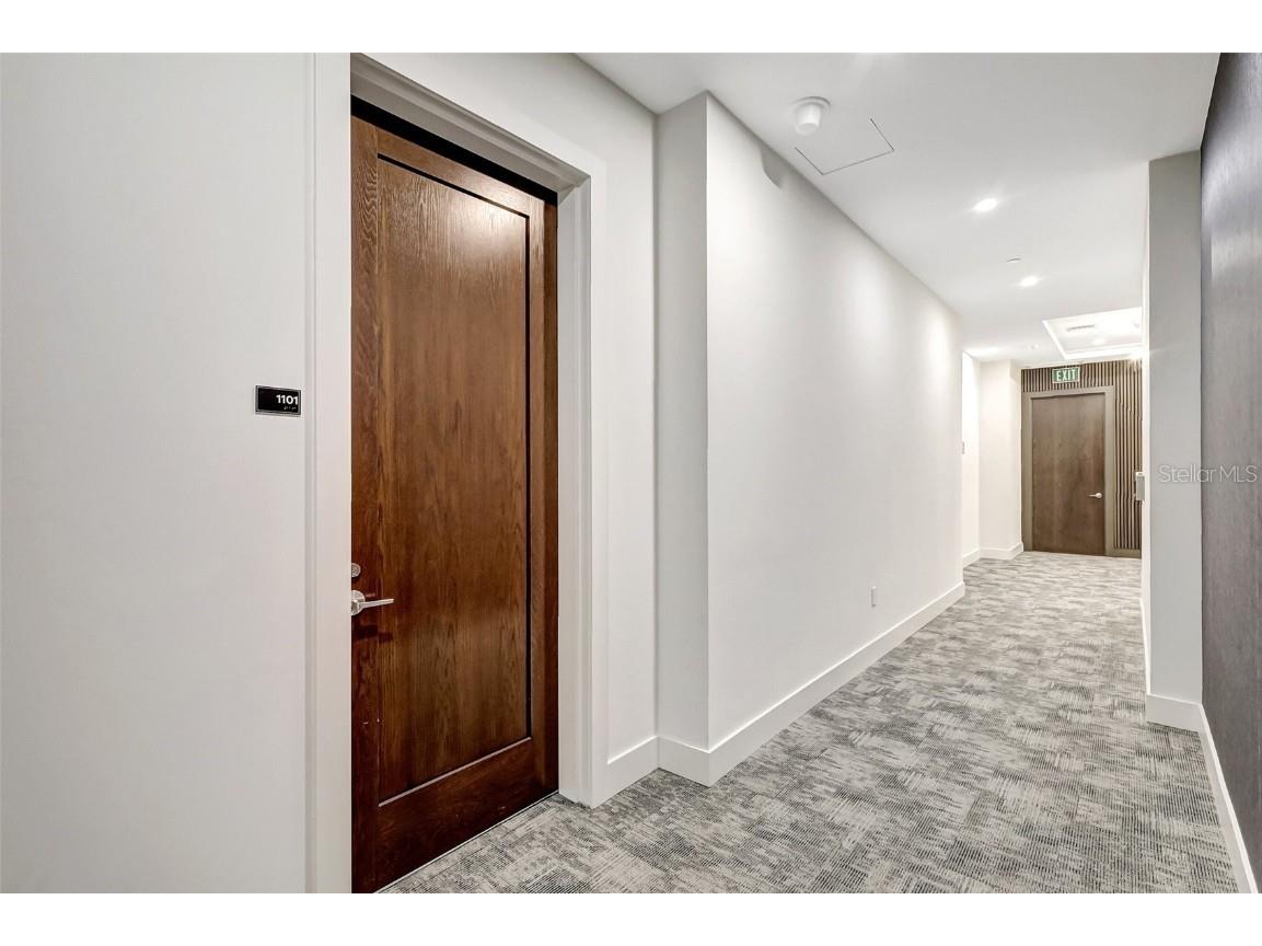 33 S Palm Avenue #1101 Sarasota FL 34236 A4653446 image31