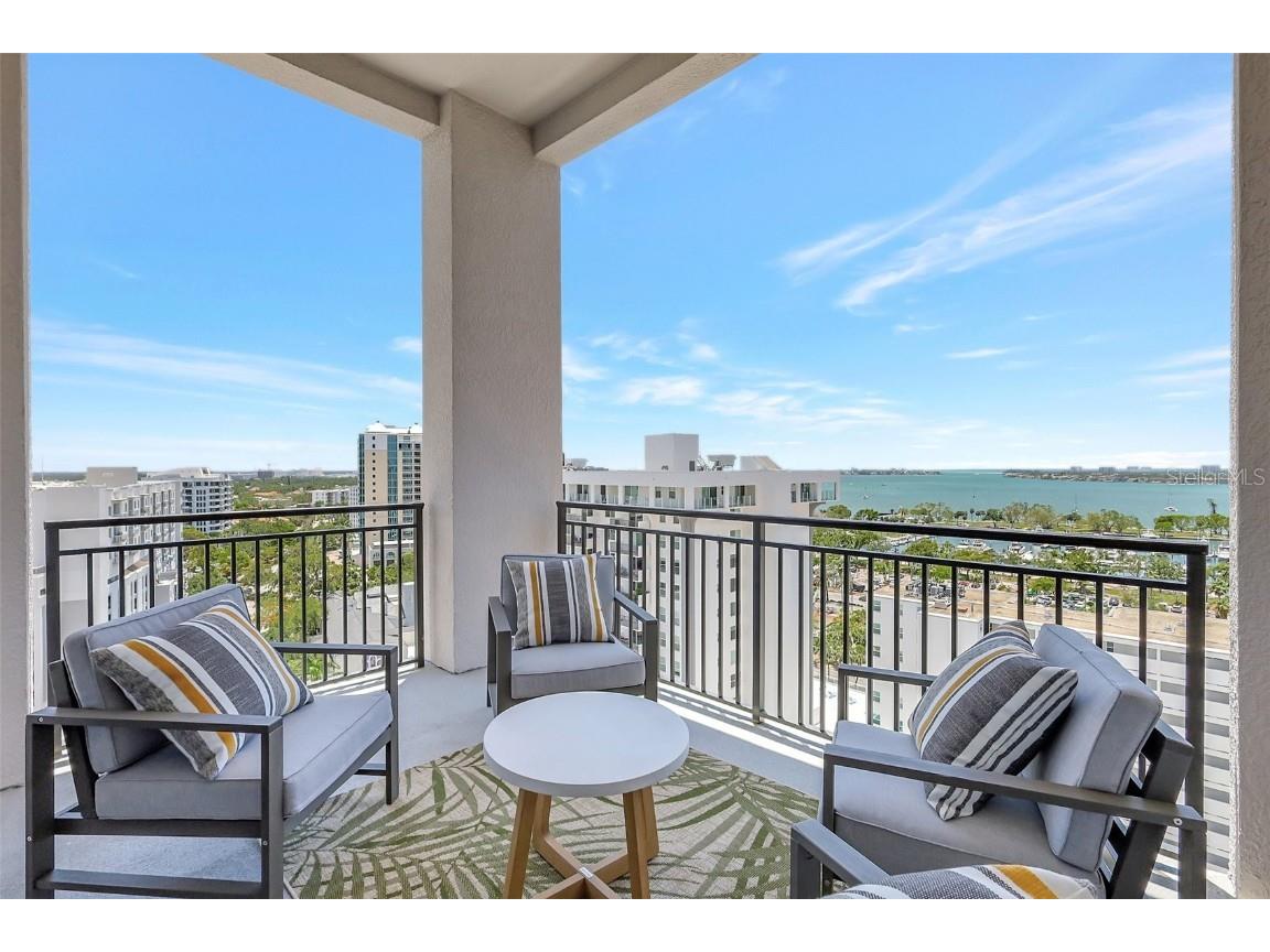 33 S Palm Avenue #1101 Sarasota FL 34236 A4653446 image4