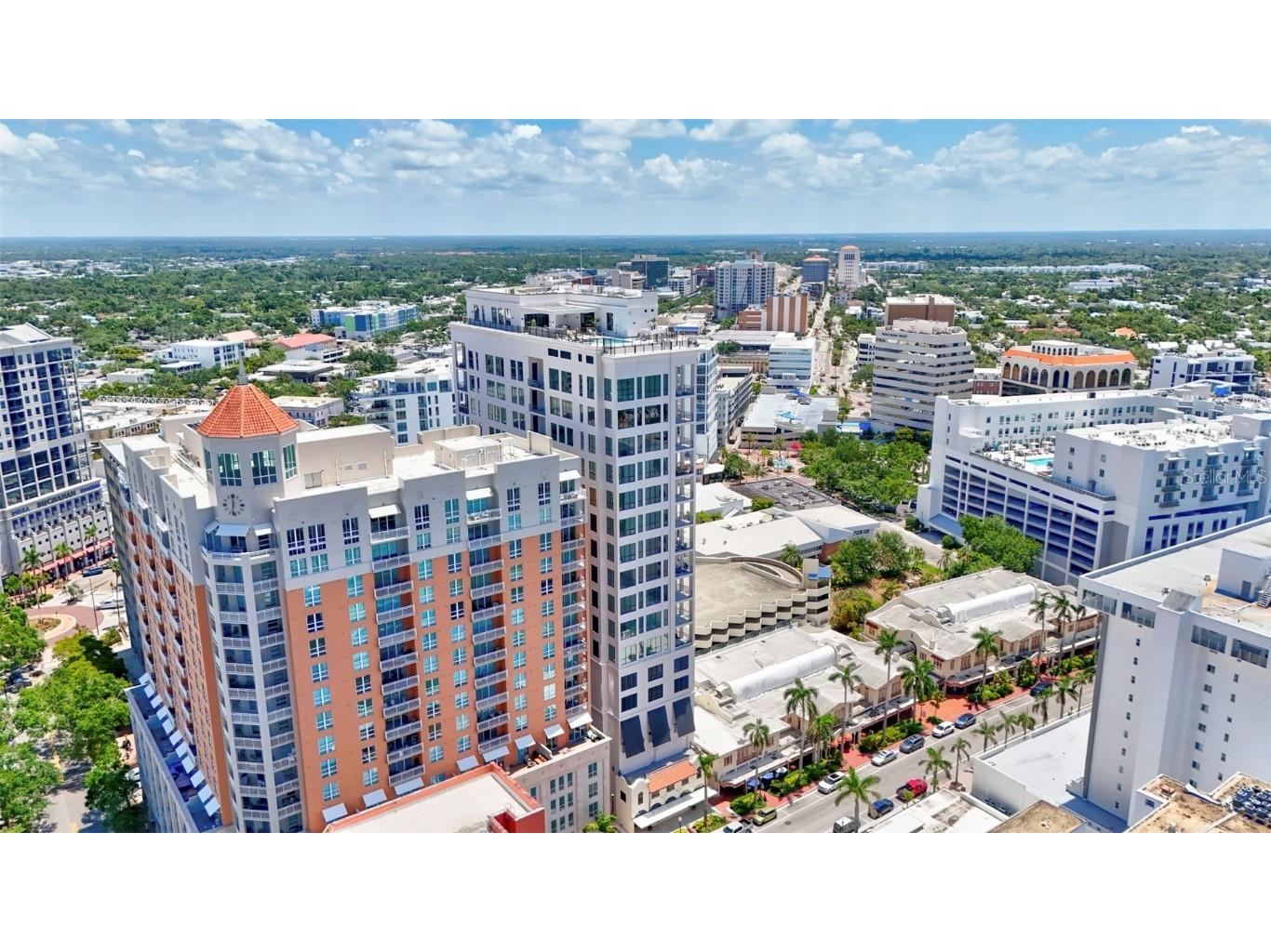 33 S Palm Avenue #1101 Sarasota FL 34236 A4653446 image45