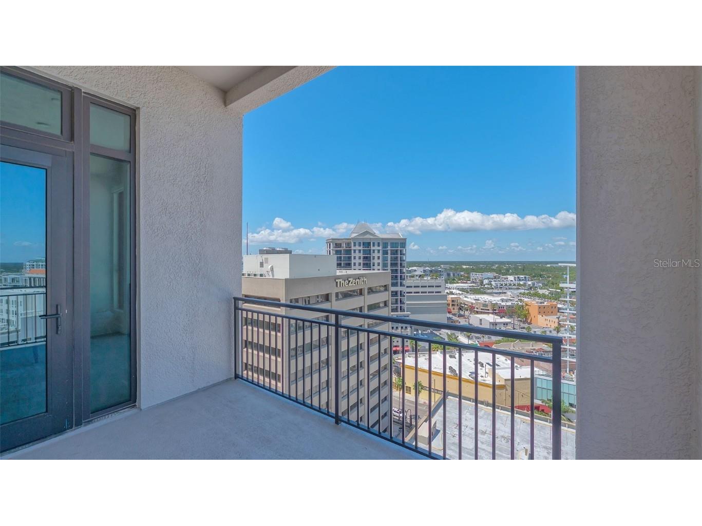 33 S Palm Avenue #1303 Sarasota FL 34236 A4652537 image23