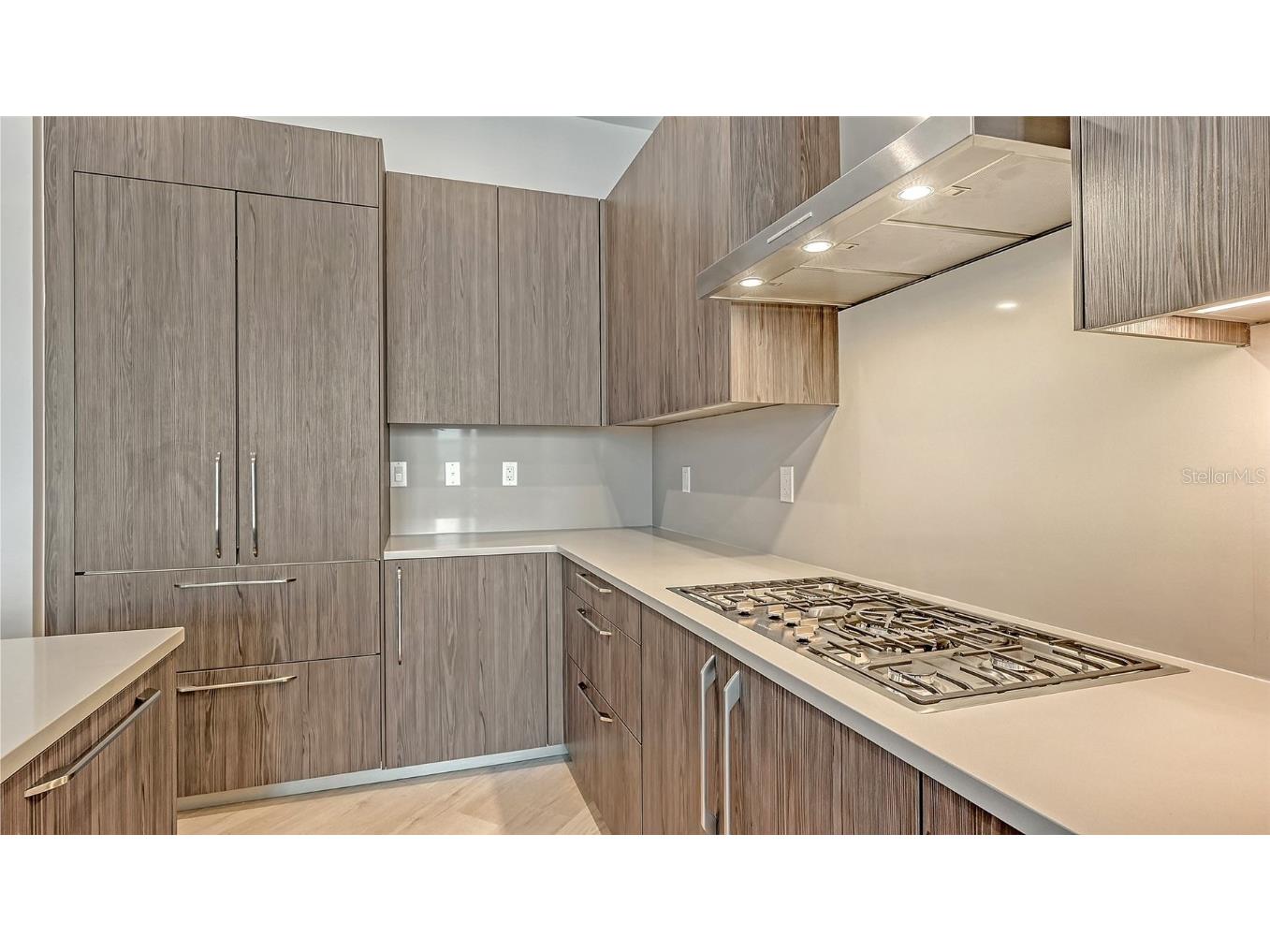 33 S Palm Avenue #1303 Sarasota FL 34236 A4652537 image31