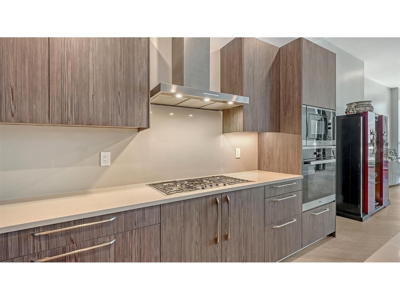 33 S Palm Avenue #1303 Sarasota FL 34236 A4652537 image33