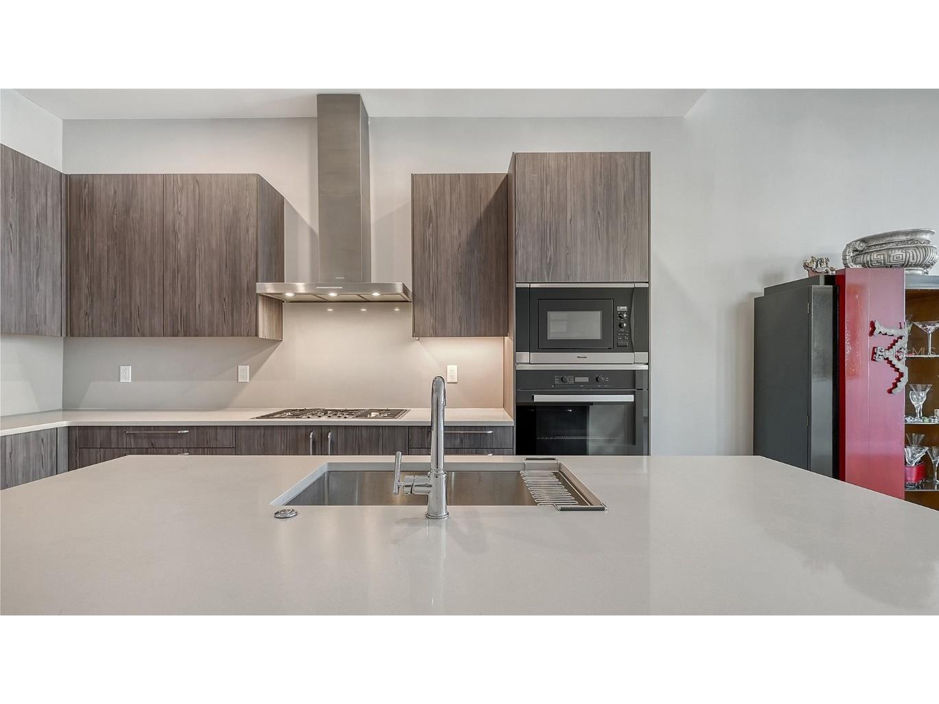 33 S Palm Avenue #1303 Sarasota FL 34236 A4652537 image34