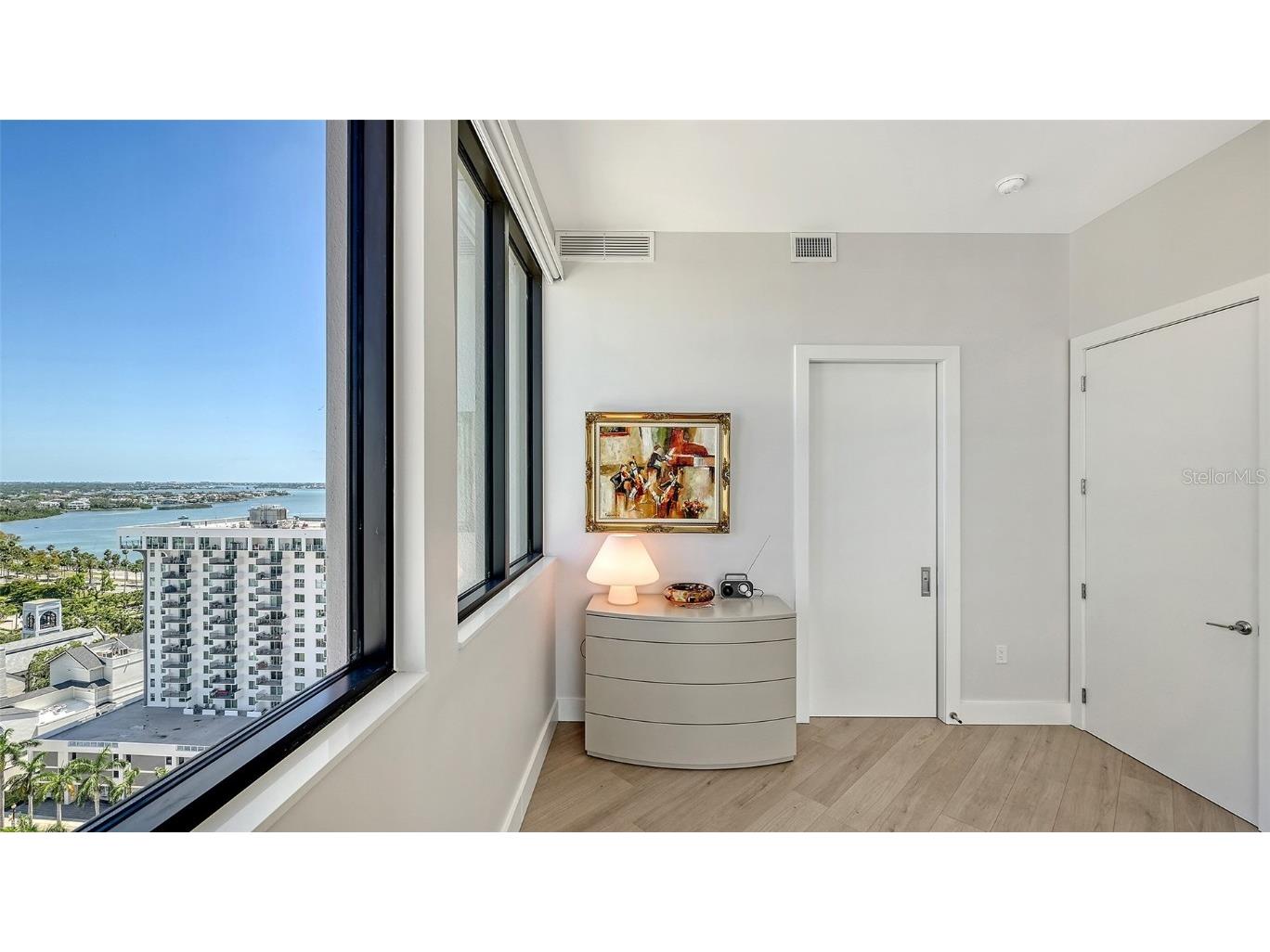 33 S Palm Avenue #1303 Sarasota FL 34236 A4652537 image38