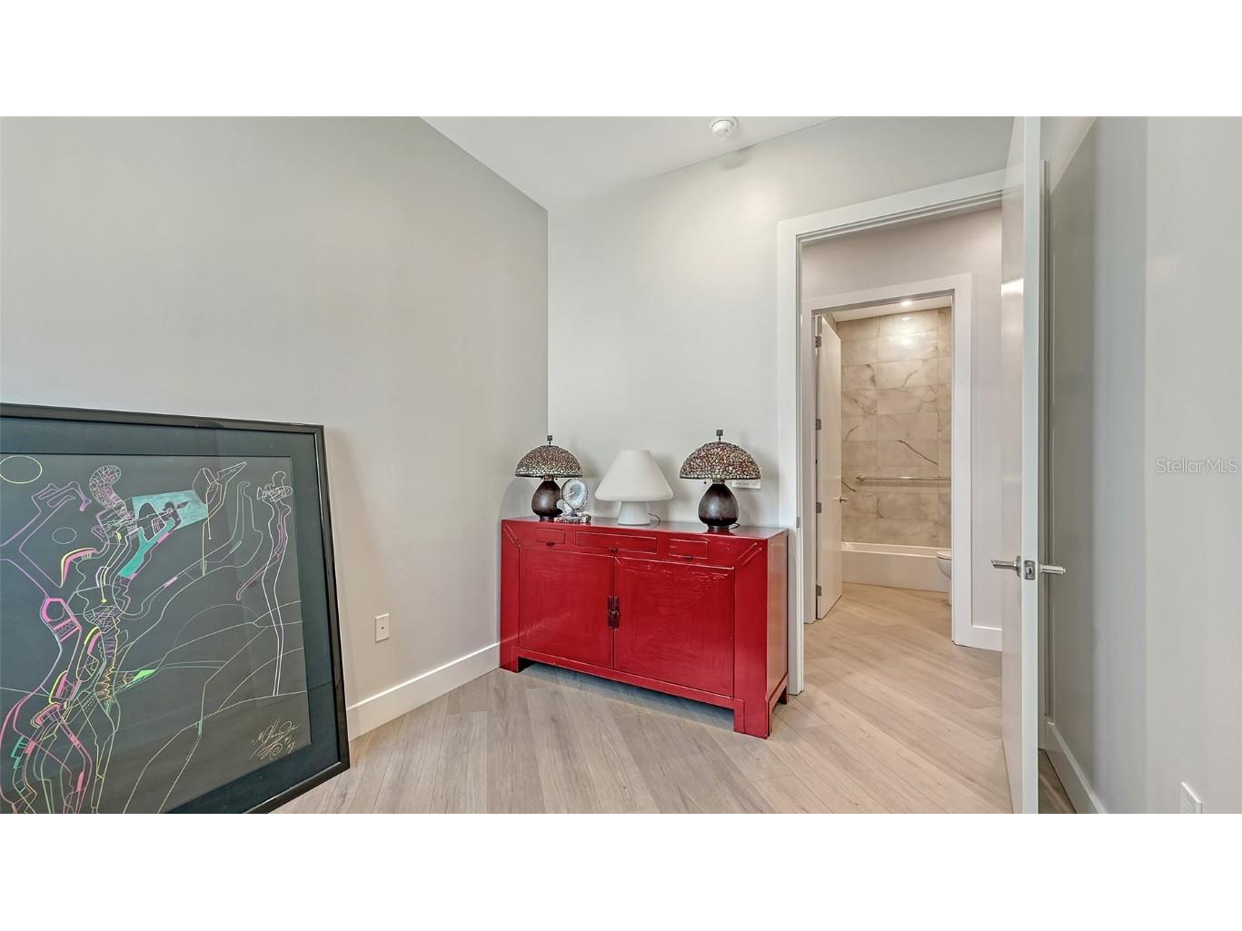 33 S Palm Avenue #1303 Sarasota FL 34236 A4652537 image45