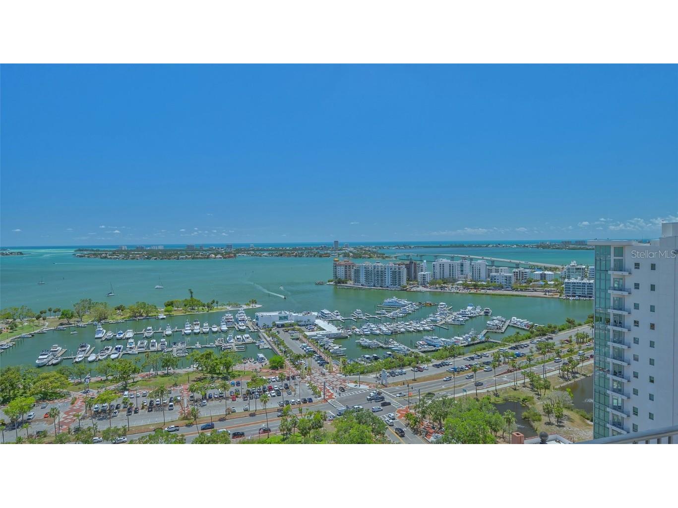 33 S Palm Avenue #1303 Sarasota FL 34236 A4652537 image74