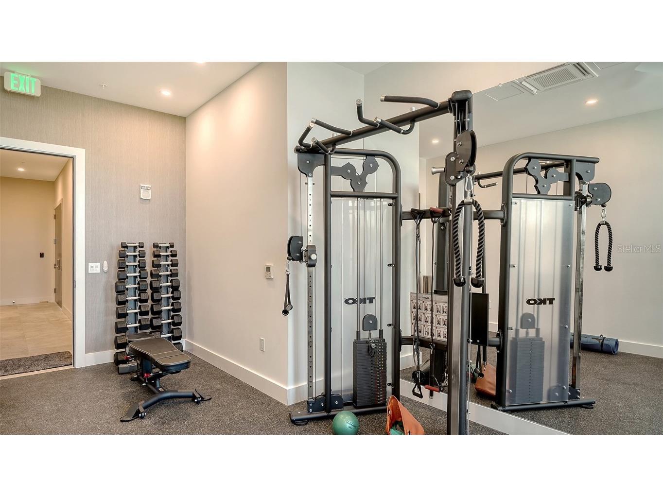 33 S Palm Avenue #1303 Sarasota FL 34236 A4652537 image77