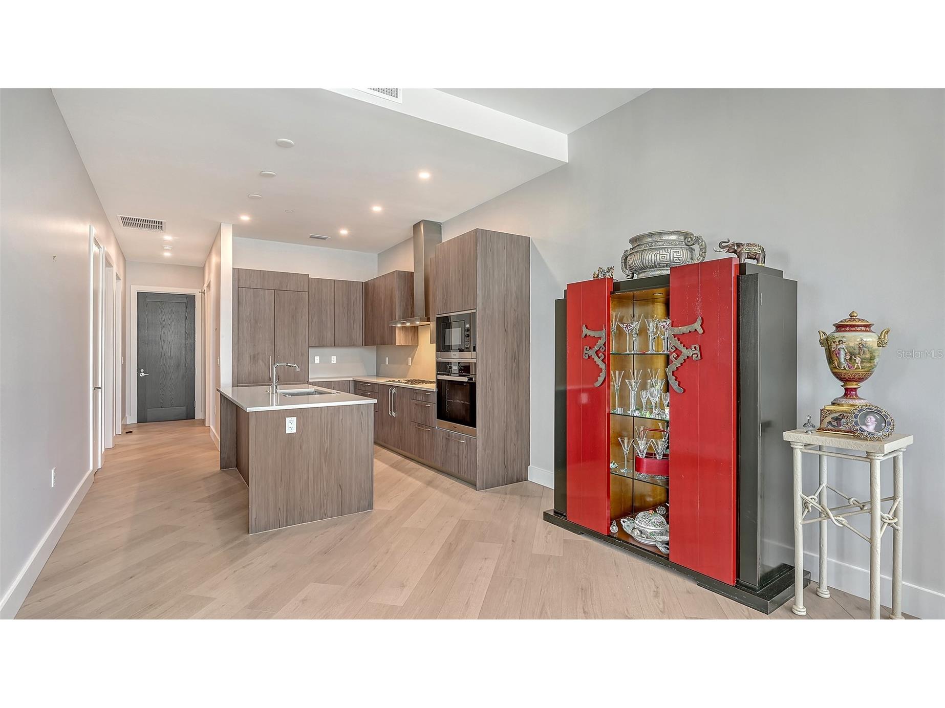 33 S Palm Avenue #1303 Sarasota FL 34236 A4688456 image28