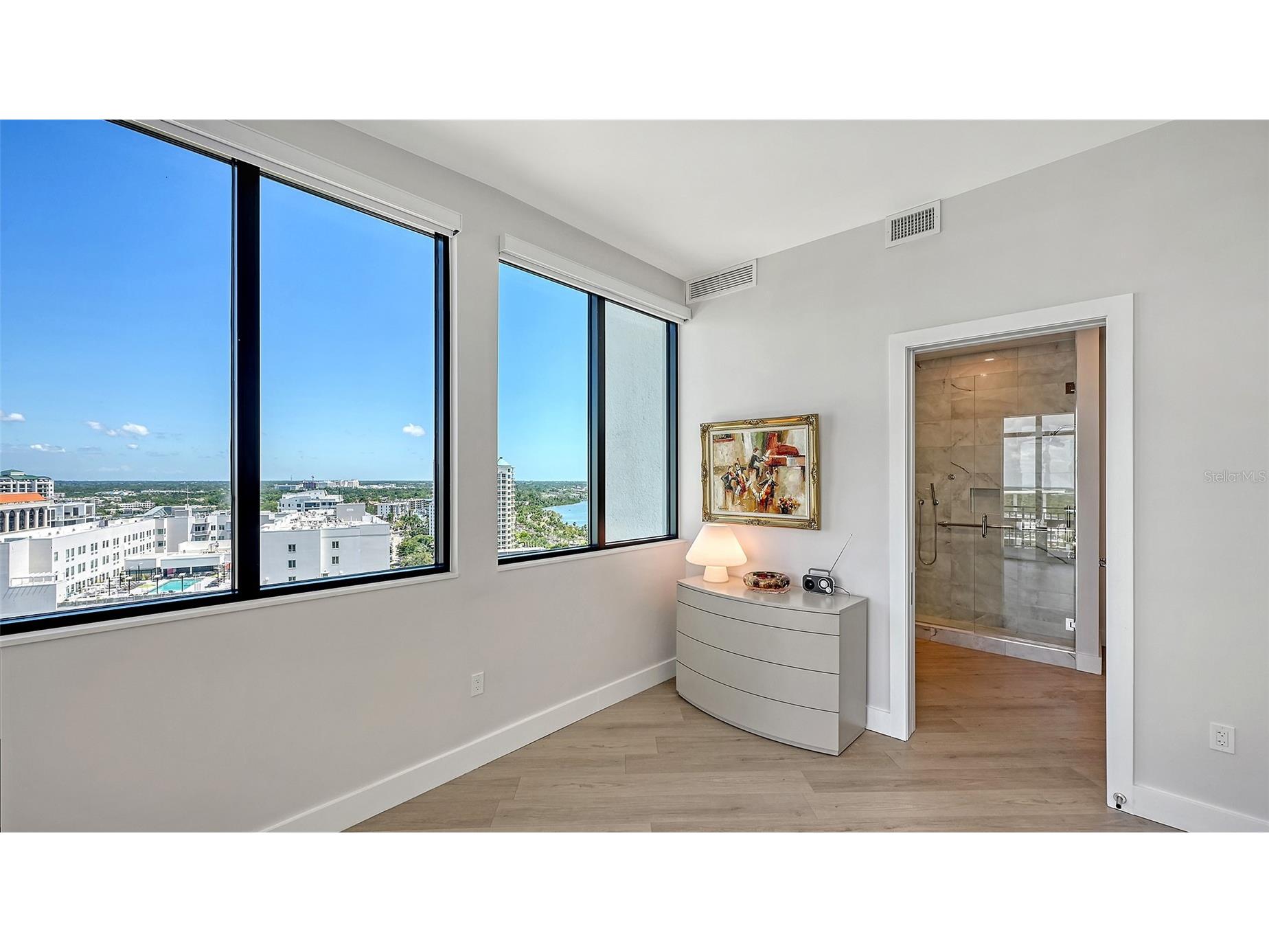 33 S Palm Avenue #1303 Sarasota FL 34236 A4688456 image37