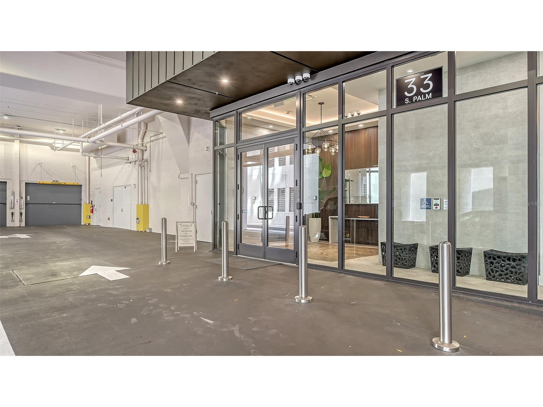 33 S Palm Avenue #1303 Sarasota FL 34236 A4688456 image53