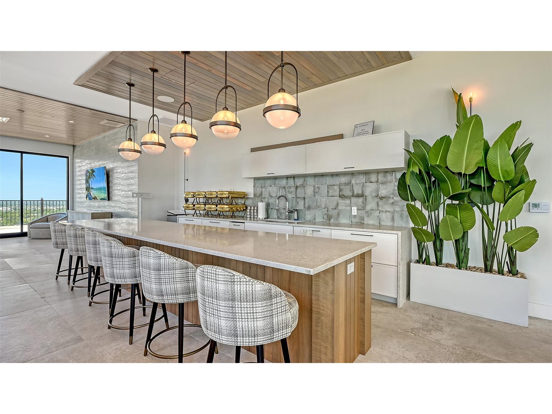 33 S Palm Avenue #1303 Sarasota FL 34236 A4688456 image62