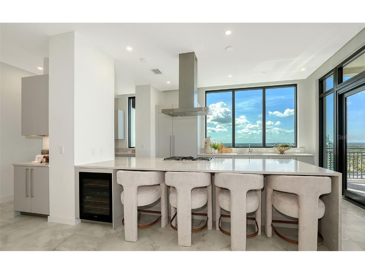 33 S Palm Avenue #1501 Sarasota FL 34236 A4657527 image16