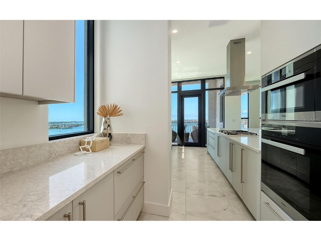 33 S Palm Avenue #1501 Sarasota FL 34236 A4657527 image18