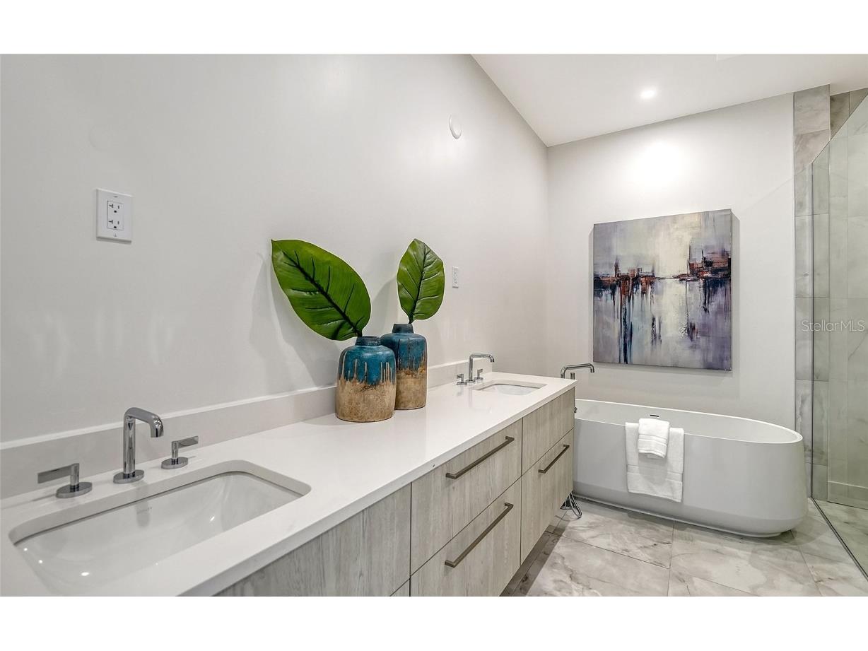 33 S Palm Avenue #1501 Sarasota FL 34236 A4657527 image28